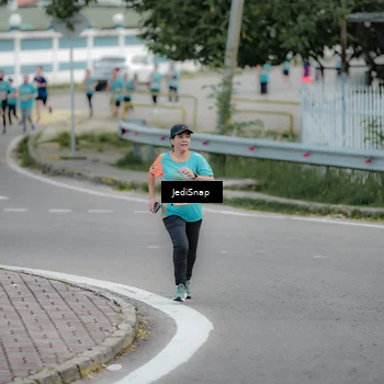 Runner Photo 8297986