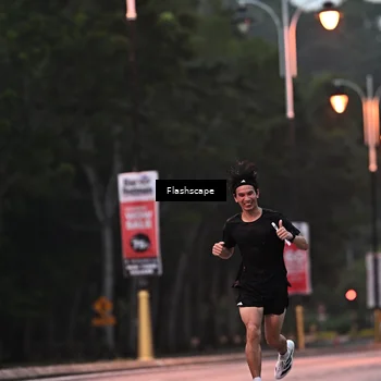 Runner Photo 8298013