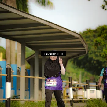 Runner Photo 8298017