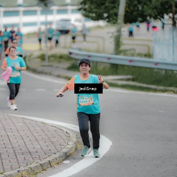 Runner Photo 8298026