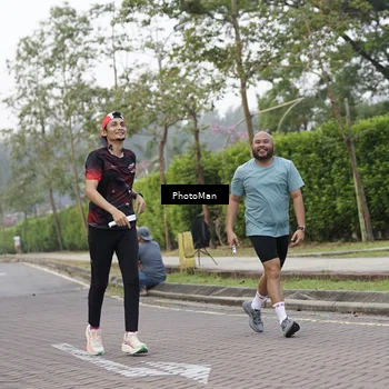 Runner Photo 8298027