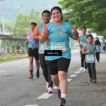 Runner Photo 8298039