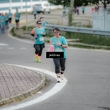 Runner Photo 8298043