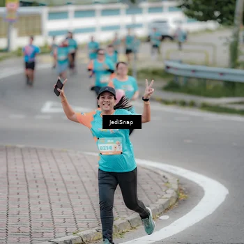 Runner Photo 8298044