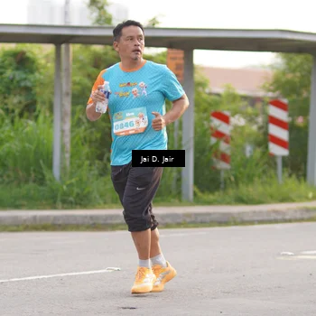Runner Photo 8298055
