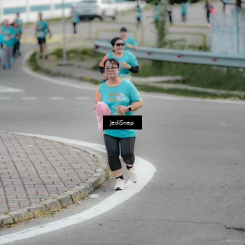 Runner Photo 8298072