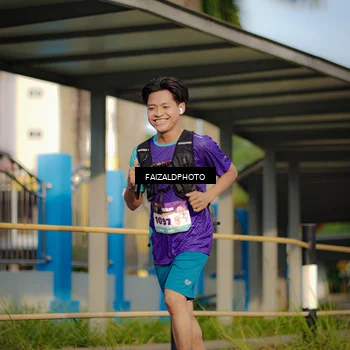 Runner Photo 8298079
