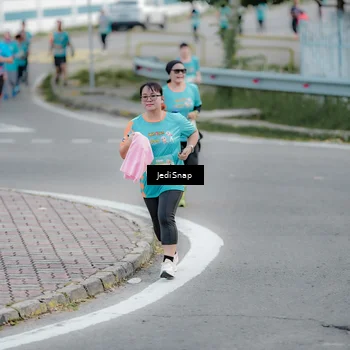 Runner Photo 8298084