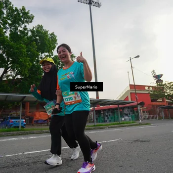 Runner Photo 8298104
