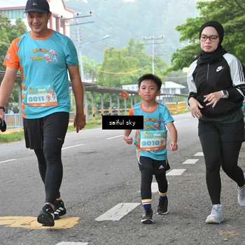 Runner Photo 8298152