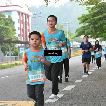Runner Photo 8298188