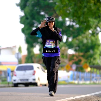 Runner Photo 8298190