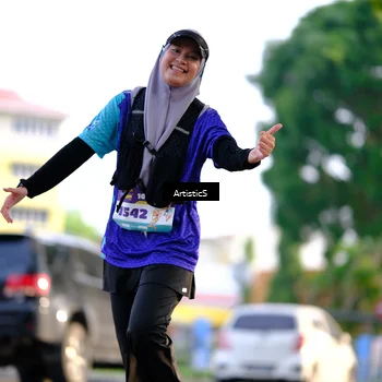 Runner Photo 8298199