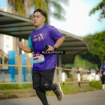 Runner Photo 8298208