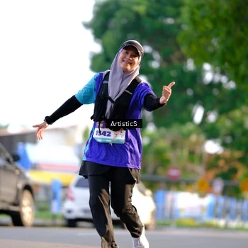 Runner Photo 8298224