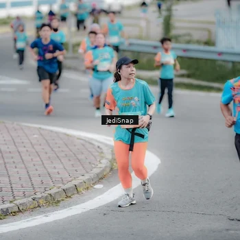 Runner Photo 8298231