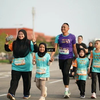 Runner Photo 8298235