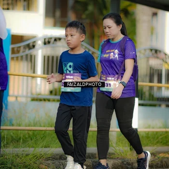 Runner Photo 8298302