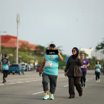 Runner Photo 8298306