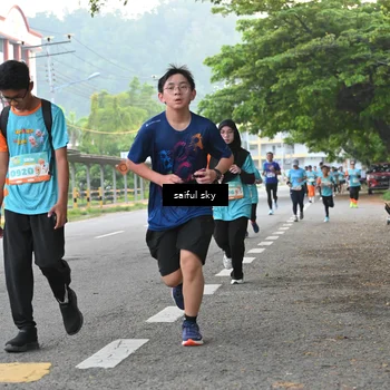 Runner Photo 8298320