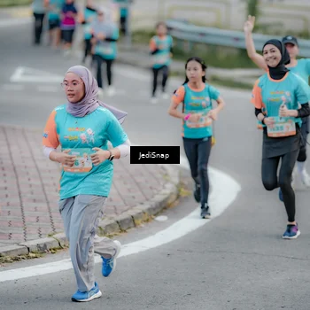 Runner Photo 8298349