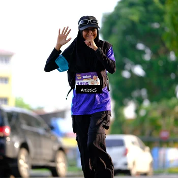 Runner Photo 8298374
