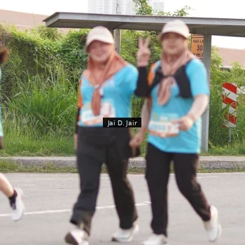 Runner Photo 8298376