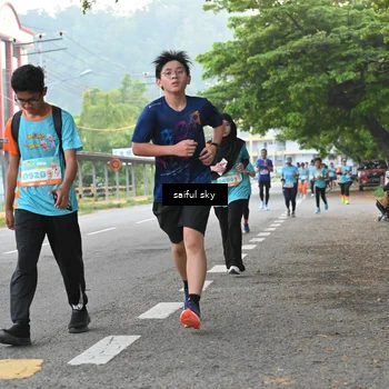 Runner Photo 8298406