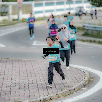 Runner Photo 8298470