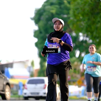 Runner Photo 8298472