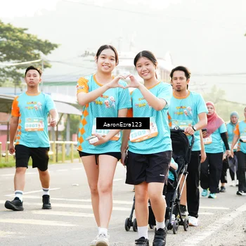 Runner Photo 8298487