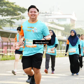 Runner Photo 8298507