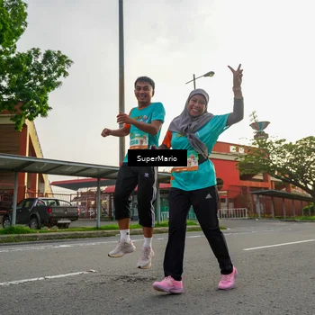 Runner Photo 8298514