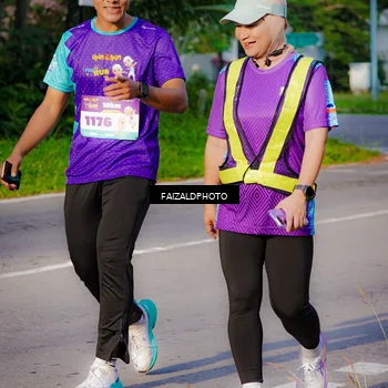 Runner Photo 8298533