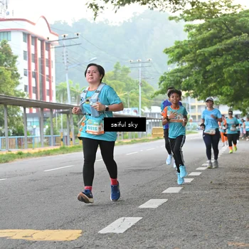 Runner Photo 8298557