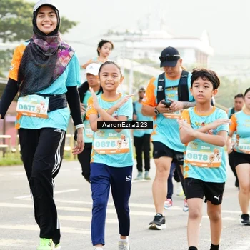 Runner Photo 8298583