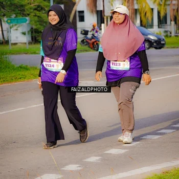 Runner Photo 8298596