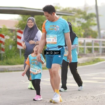 Runner Photo 8298604