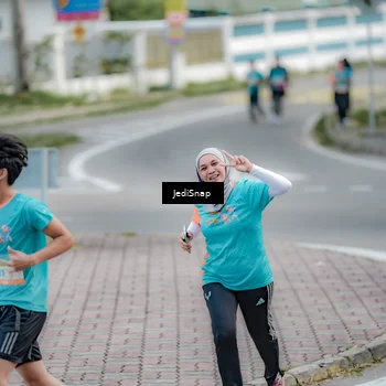 Runner Photo 8298645