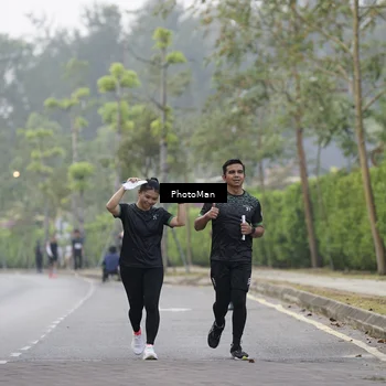 Runner Photo 8298648