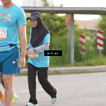 Runner Photo 8298652