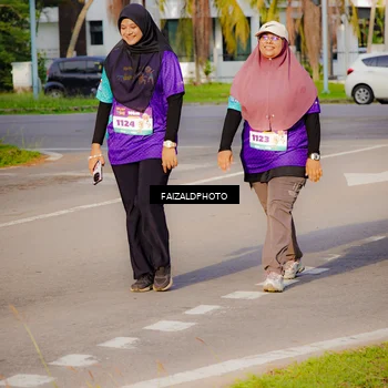 Runner Photo 8298668