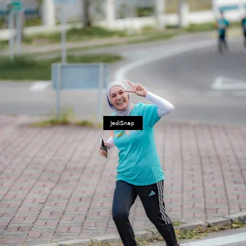 Runner Photo 8298669