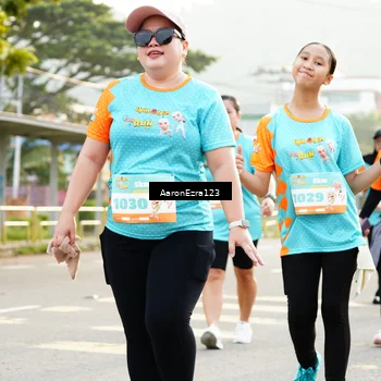 Runner Photo 8298679