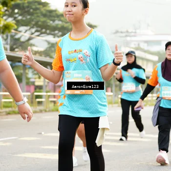 Runner Photo 8298683