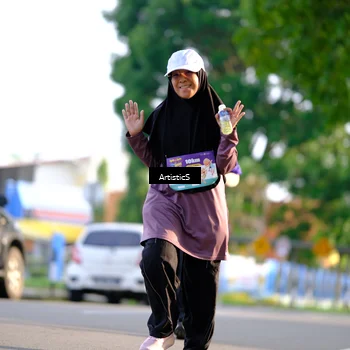 Runner Photo 8298685