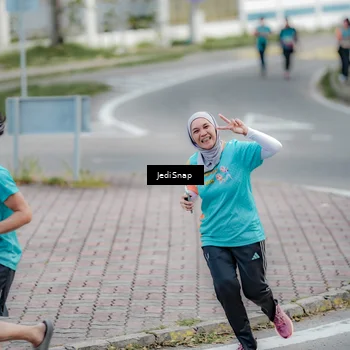 Runner Photo 8298686