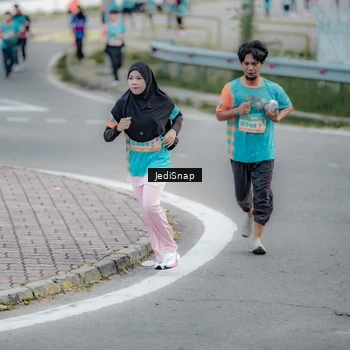 Runner Photo 8298707