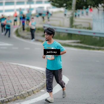 Runner Photo 8298742