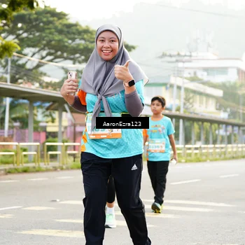 Runner Photo 8298774